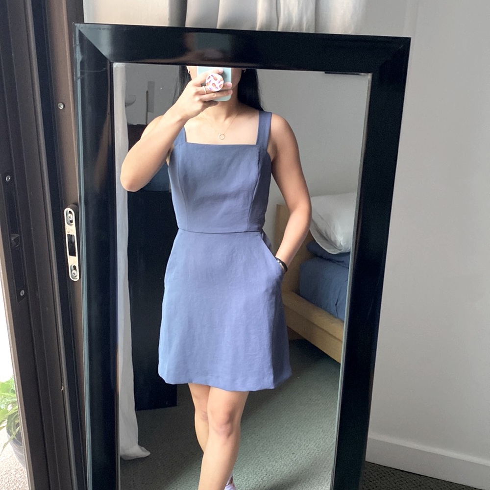 Aritzia Wilfred Tie Back Dress